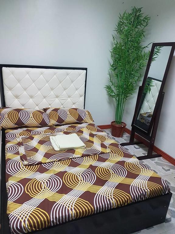 N&J Lopez Lodging House Pasay Ngoại thất bức ảnh